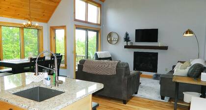 Rock Pond Condo 53 - Ski in Ski out Rock Pond Condo at Saddleback