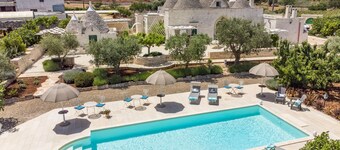 COMPLEX OF TRULLI WITH SWIMMING POOL SURROUNDED BY NATURE. GREAT LOCATION:FORNO