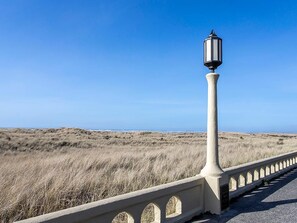 House, Multiple Beds (Surfers Paradise) | Property grounds - Surfers Paradise (Seaside)