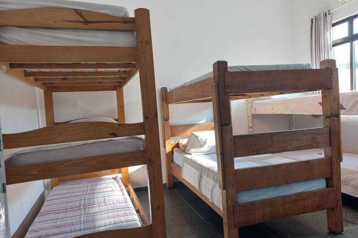 Habitación cuádruple básica | Wifi gratis