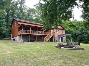 Exterior - Round Bottom View ~ near public access (Mountain View)