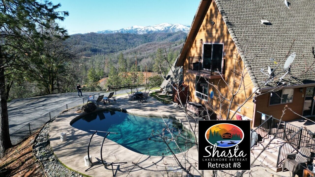 Top Private Oasis, Pool, Hot Tub, Formal Dining    - Shasta Lakeshore Retreat #8