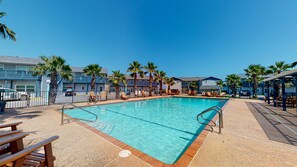 Pool - Shared Pool, Boardwalk to Beach, Golf Cart Access (Port Aransas)