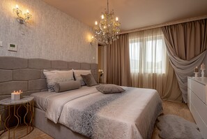 Exclusive Villa | 5 bedrooms, individually decorated, individually furnished, desk - Inland villa Senses with pool and spa (Pucisca)