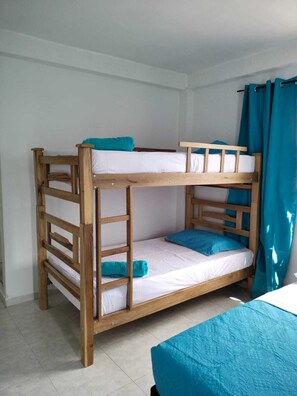 2 bedrooms, WiFi, bed sheets