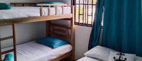 2 chambres, Wi-Fi, literie fournie