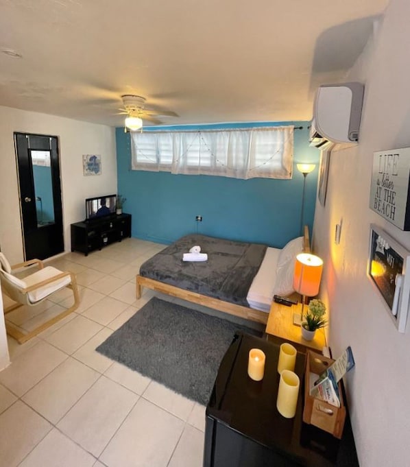 1 bedroom, iron/ironing board, free WiFi