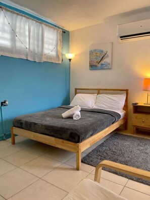 1 bedroom, iron/ironing board, free WiFi