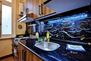 Fridge, microwave, oven, stovetop