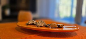 Unclassified image, 3 of 15, button