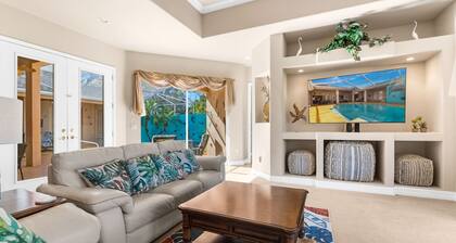 Private Cabana home. Heated pool. 3400 sq ft of luxury! Kids and pets welcome.