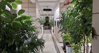 Yanjin Jinzuo Mingdu Hotel
