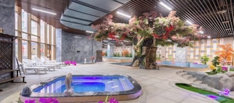 Taibai Mountain Wanguo Hotel