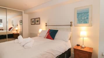 1 bedroom, individually decorated, individually furnished, free WiFi