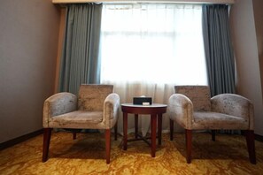 Room - Quanjun Hotel (Dawu)