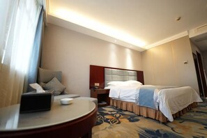 Room - Quanjun Hotel (Dawu)