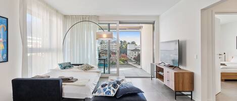 1 chambre, fer et planche à repasser, lit parapluie, Wi-Fi gratuit