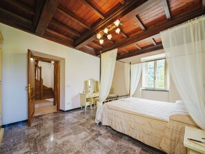 2 Schlafzimmer, Bügeleisen/Bügelbrett, Reisekinderbett, kostenloses WLAN