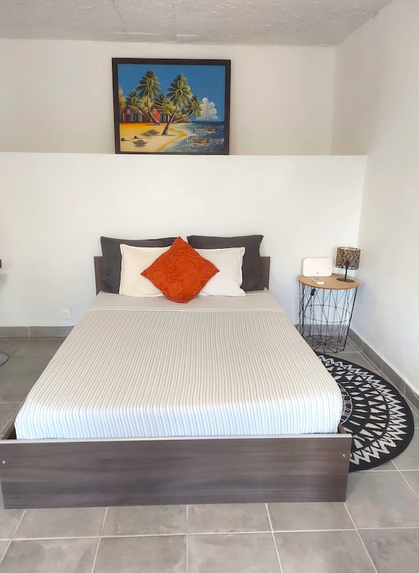 1 bedroom, WiFi, bed sheets