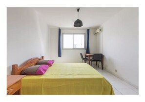 1 soverom, strykejern/-brett, reiseseng for barn og wi-fi (inkludert)