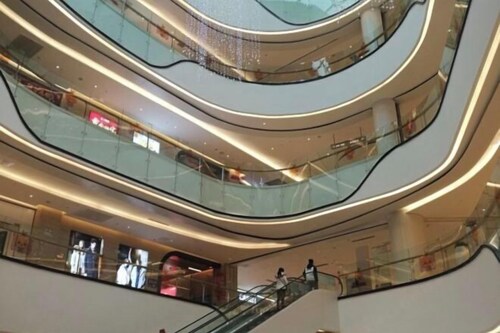 Lanli Lily Hotel (Xindacheng Times Square North Lake Park Store)