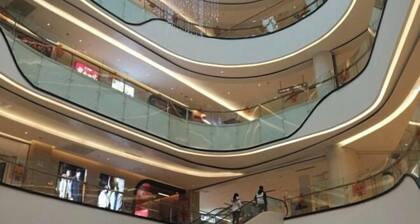 Lanli Lily Hotel (Xindacheng Times Square North Lake Park Store)