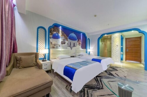 Lanli Lily Hotel (Xindacheng Times Square North Lake Park Store)