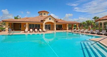 NEW LISTING!! Bright, Spacious, Comfortable 3BR/2Bath in LWR