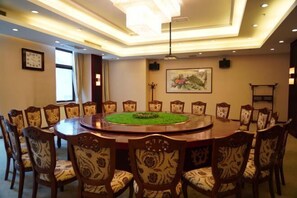 Nhà hàng