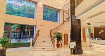 Nature Hotel Four Seasons