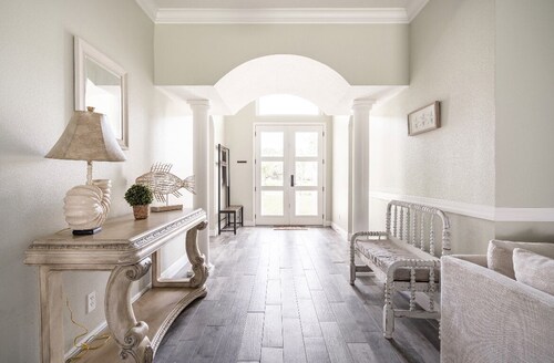 Casa Azul Tampa - 5BR Waterfront Villa w/ Pool