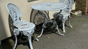 تناول الطعام بالخارج
