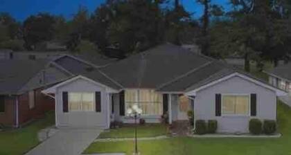 Country Stay of Laplace