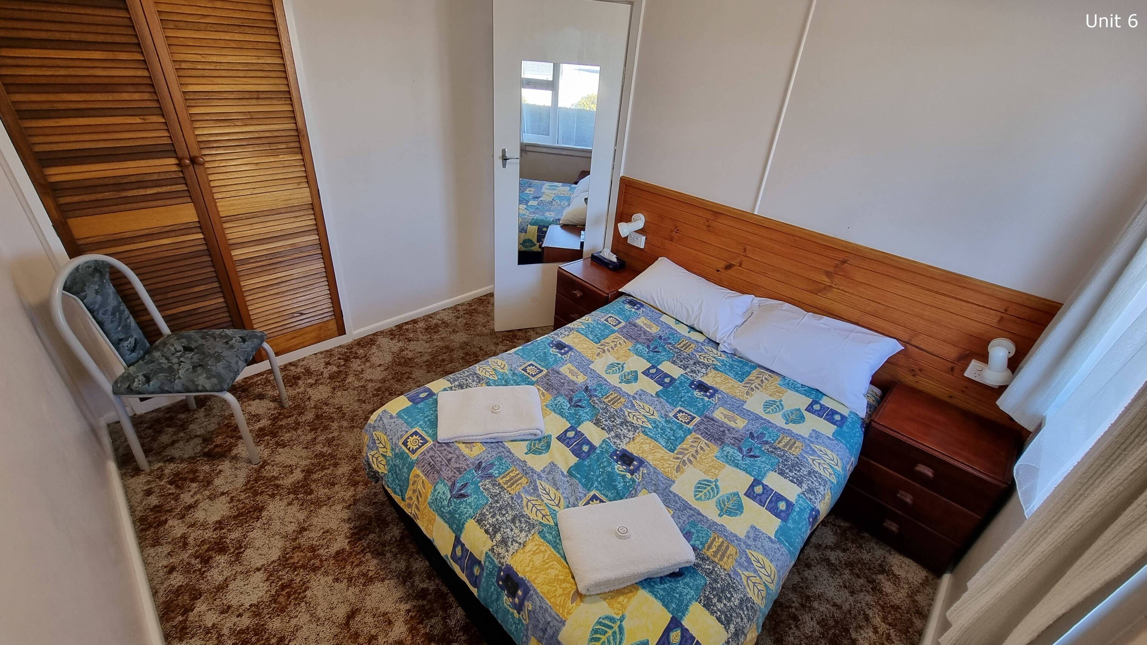Individually furnished, iron/ironing board, bed sheets