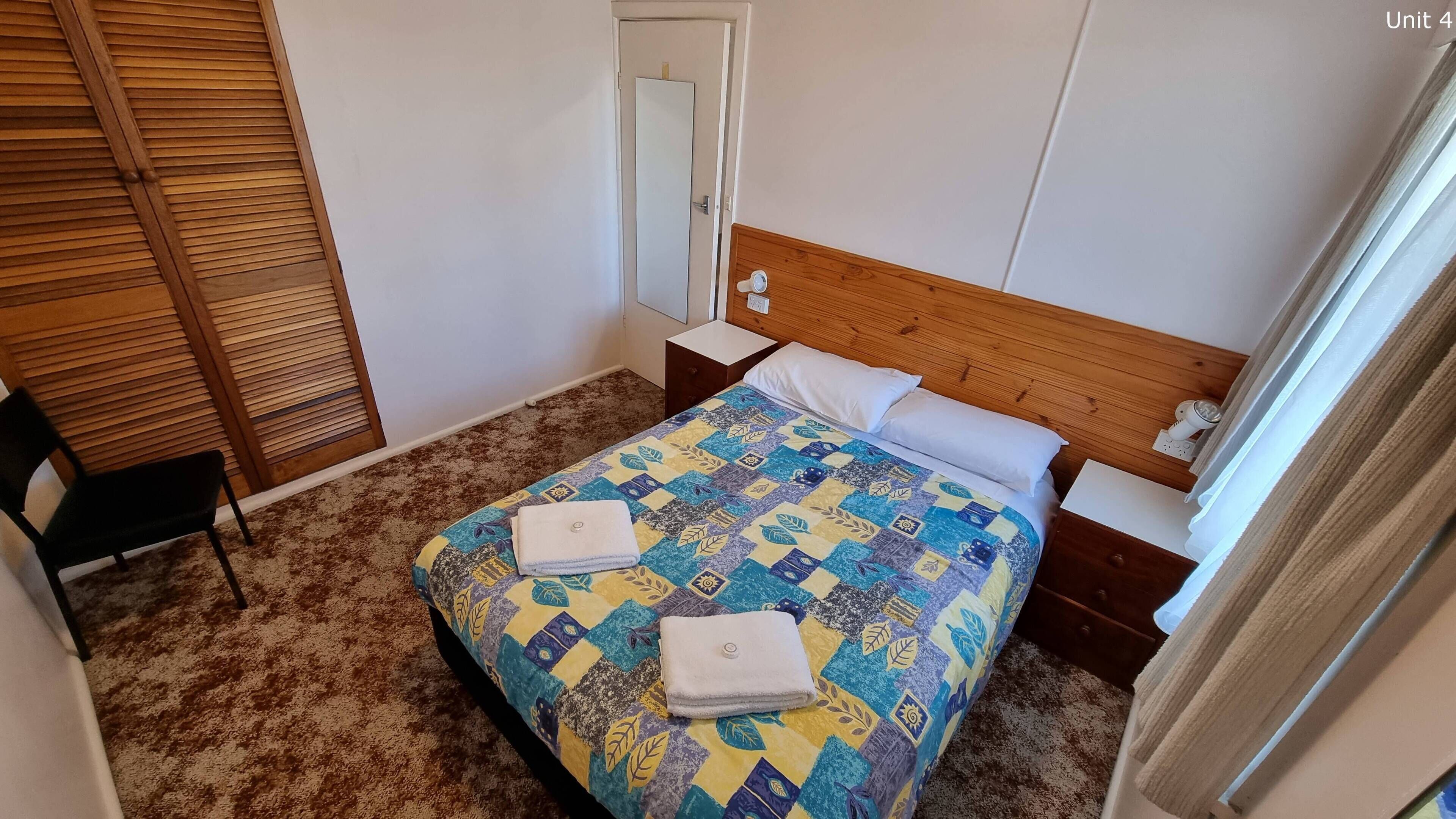 Individually furnished, iron/ironing board, bed sheets