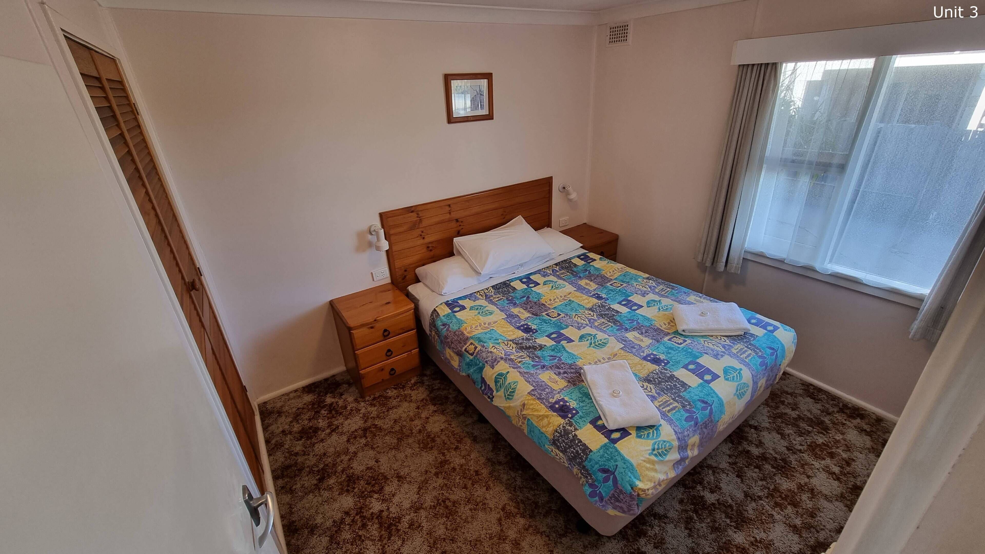 Individually furnished, iron/ironing board, bed sheets
