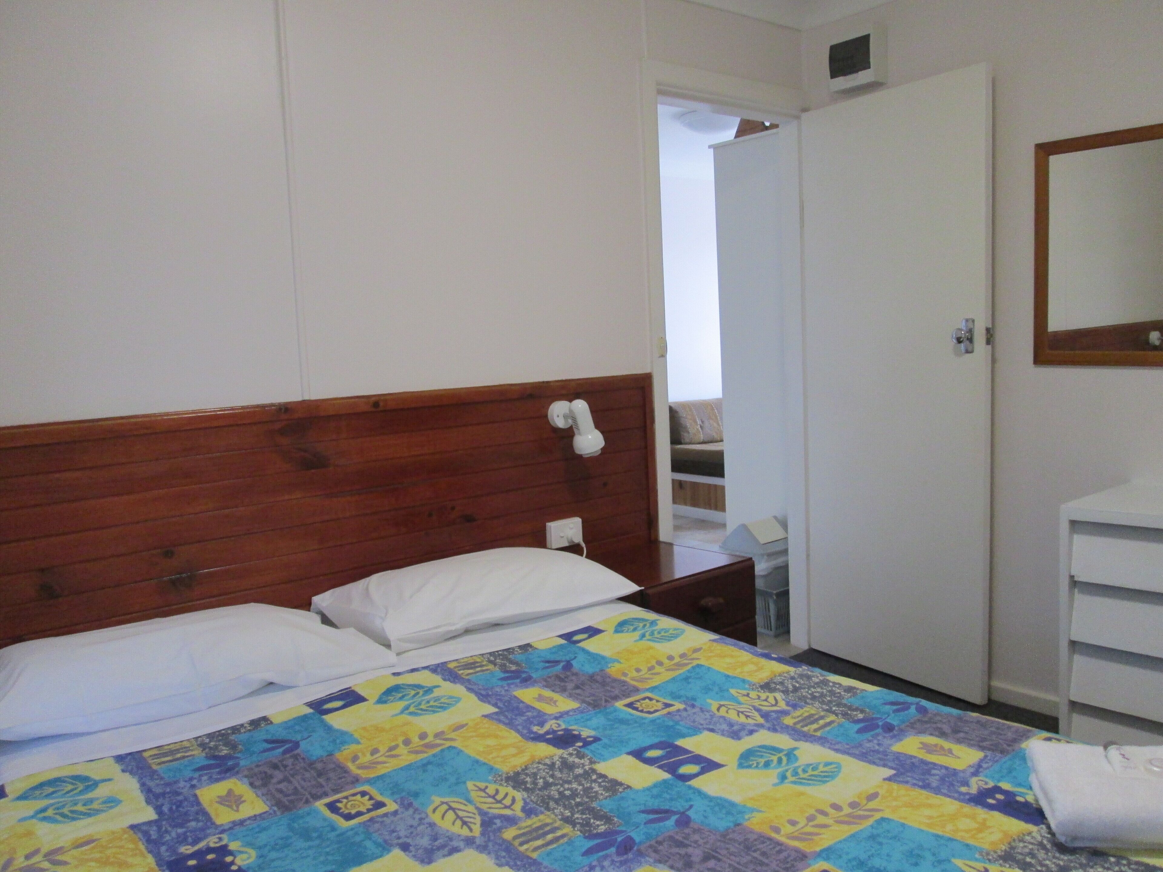 Individually furnished, iron/ironing board, bed sheets