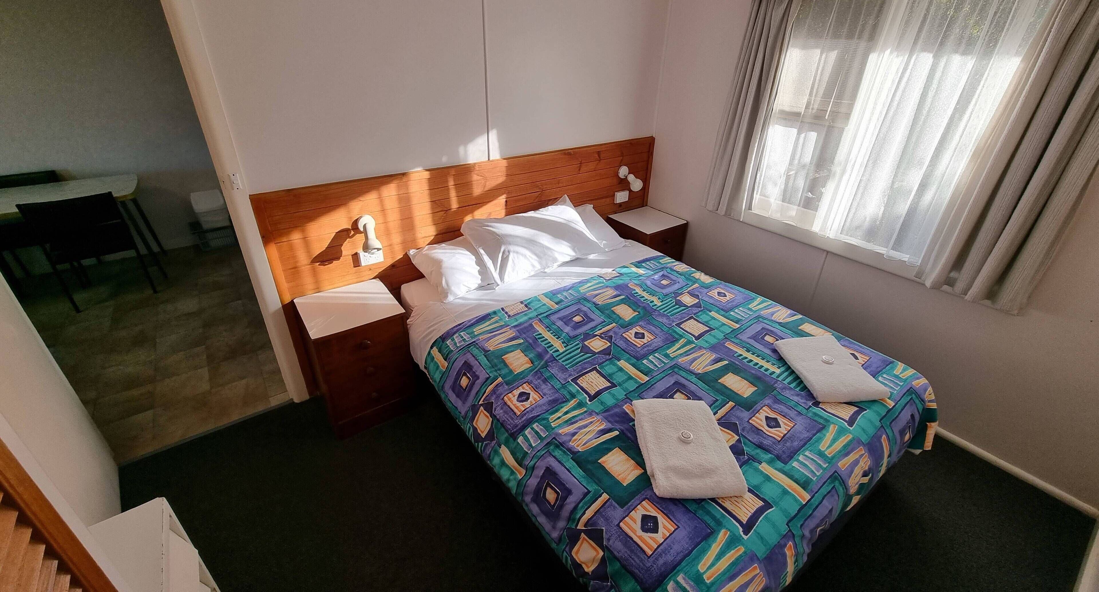 Individually furnished, iron/ironing board, bed sheets