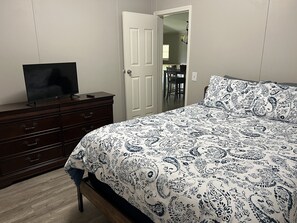 3 habitaciones, tabla de planchar con plancha y wifi gratis