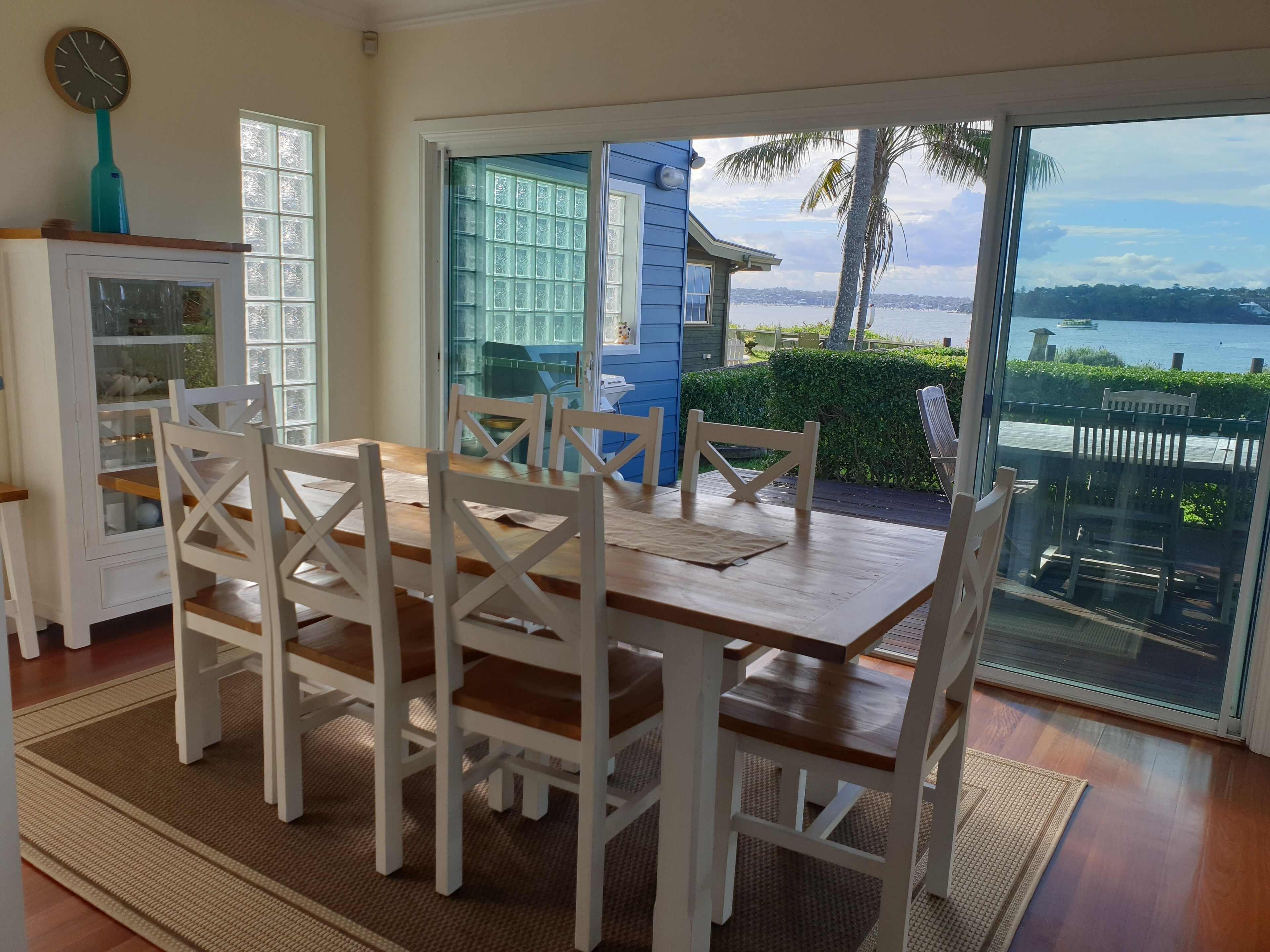 Absolute beachfront - Horderns Beach Bundeena — image 7