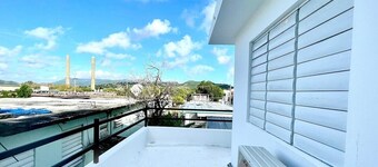 Newly remodeled Apt perfect for remote work