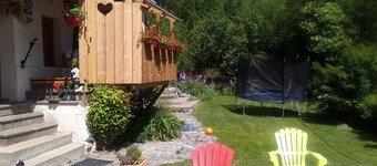 Beautifully modernised old farmhouse and barns. Skiing Cycling Hiking Climbing