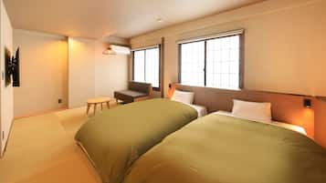 Twin Room | In-room safe, free WiFi, bed sheets