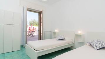 2 chambres, fer et planche Ă repasser, Internet gratuit