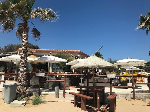 A louer: Deux chambres dans une belle résidence avec piscine sur le Gargano