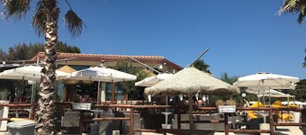 Uthyres: TvÄ rum i ett vackert residens med pool pÄ Gargano