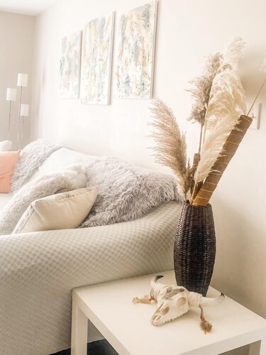 Peaceful Clean 2Bed/2Bath by Train w Office & Balcony