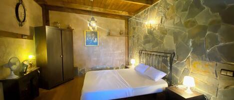 4 bedrooms, free WiFi