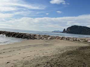 Beach - Deliziosa Casa con Discesa Privata a Mare (Lazio)