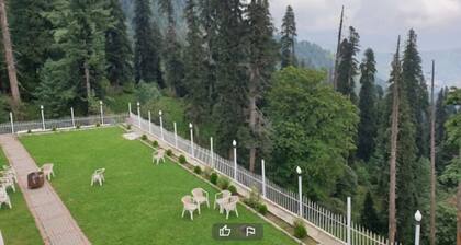 Mahgul Restaurant And Resort